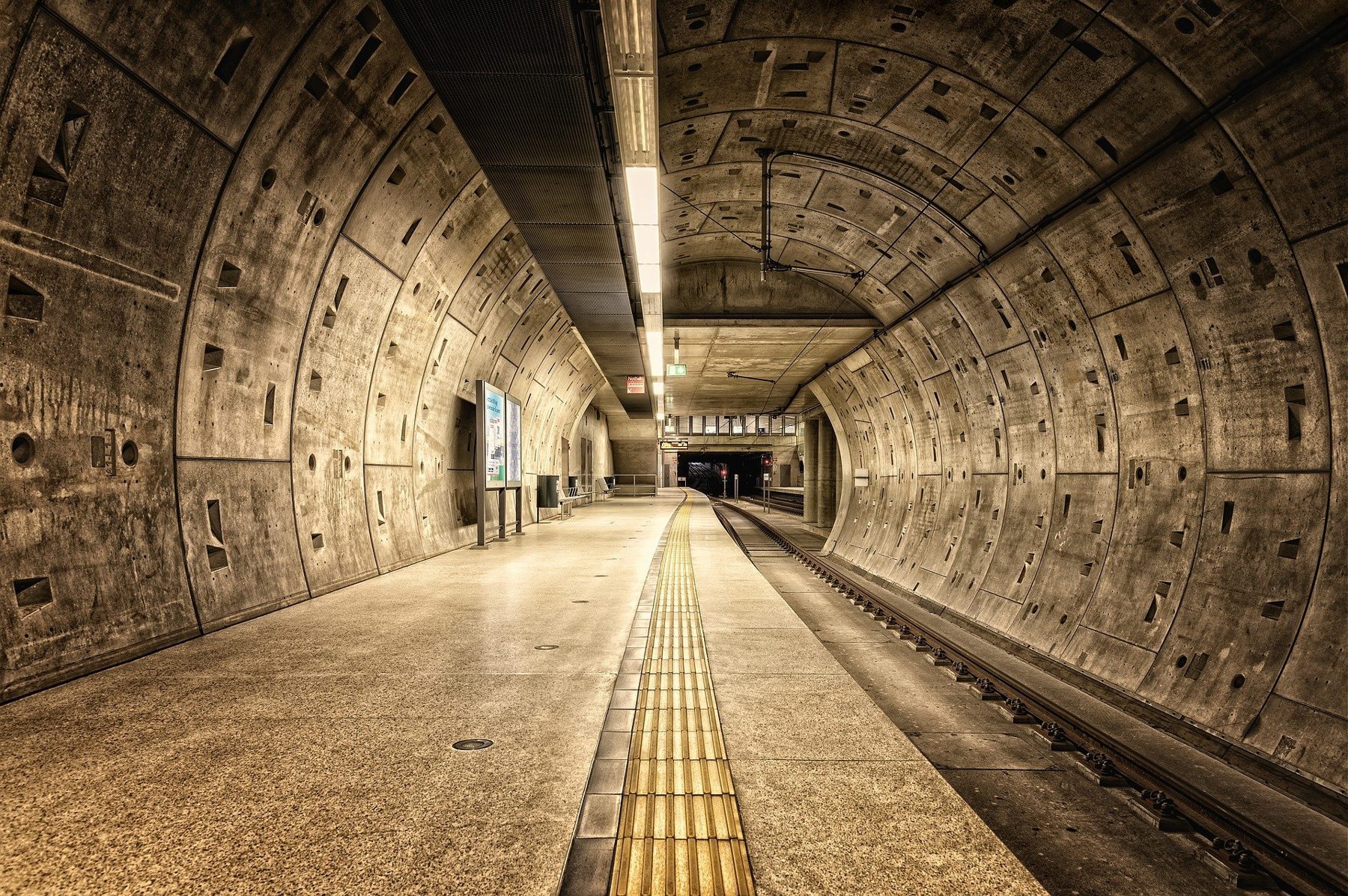 Major infrastructure tunnel
